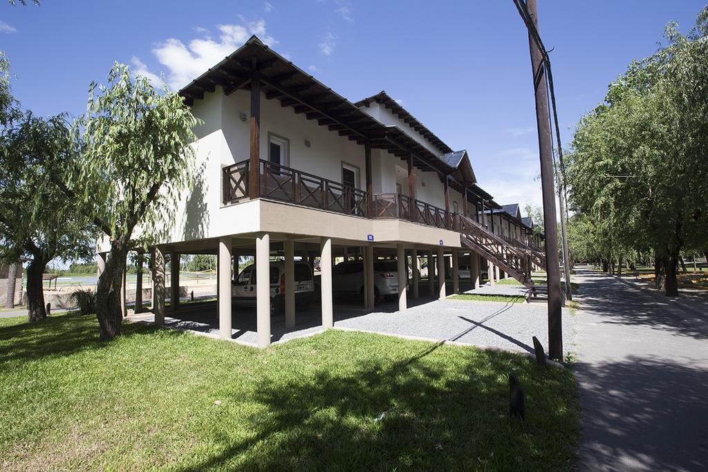 Howard Johnson Marinas & Resort San Pedro  Exterior foto