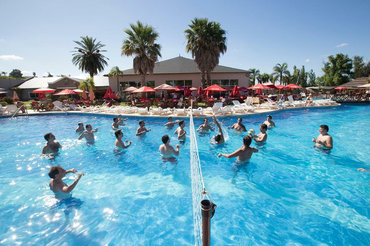 Howard Johnson Marinas & Resort San Pedro  Exterior foto